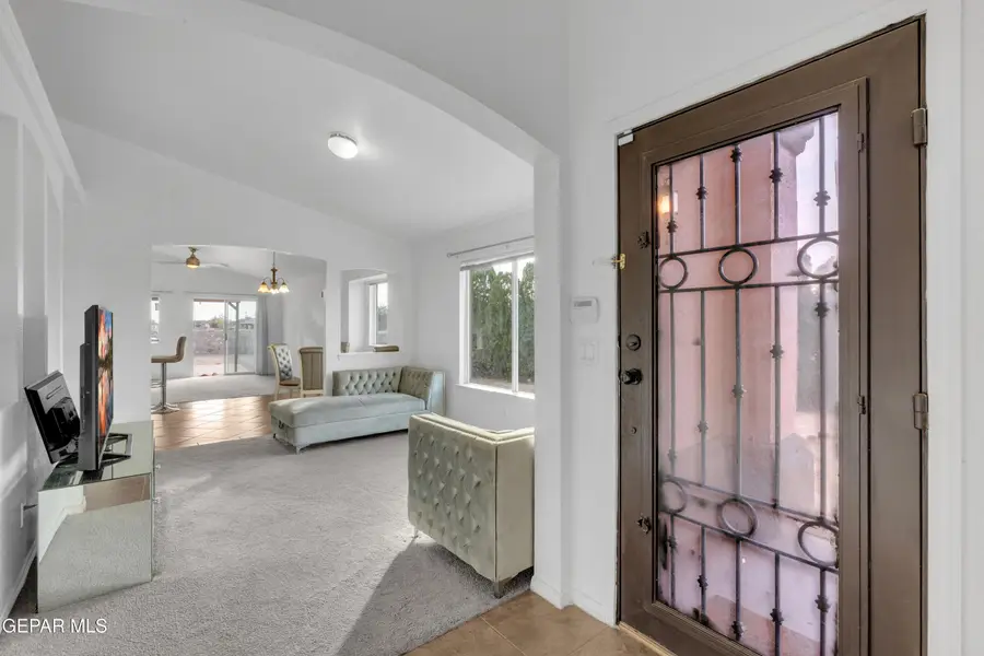 14300 Desert Orchid Drive, Horizon City, TX 79928 - Image #2