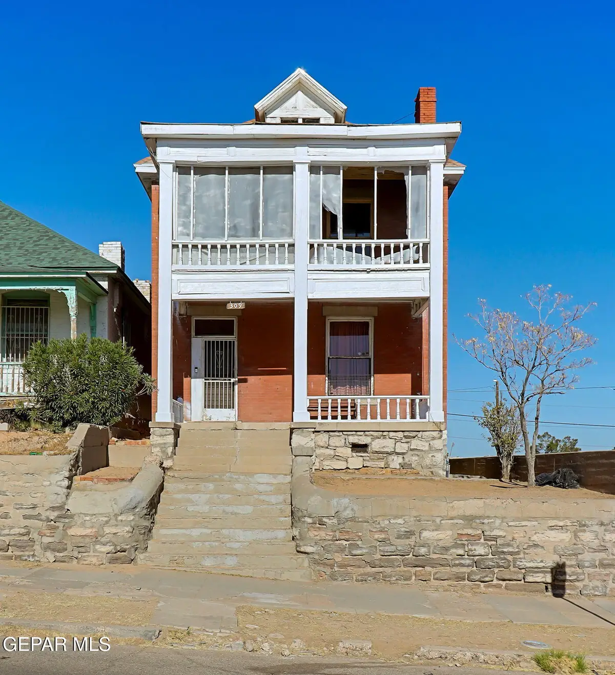 309 W Yandell Drive, El Paso, TX 79902 - Image #1