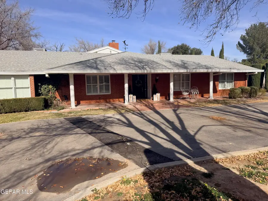 709 Cervantes Court, El Paso, TX 79922 - Image #2