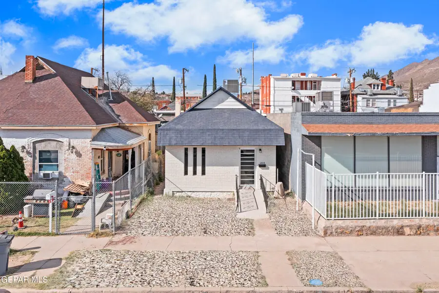 1209 Wyoming Avenue, El Paso, TX 79902 - Image #2