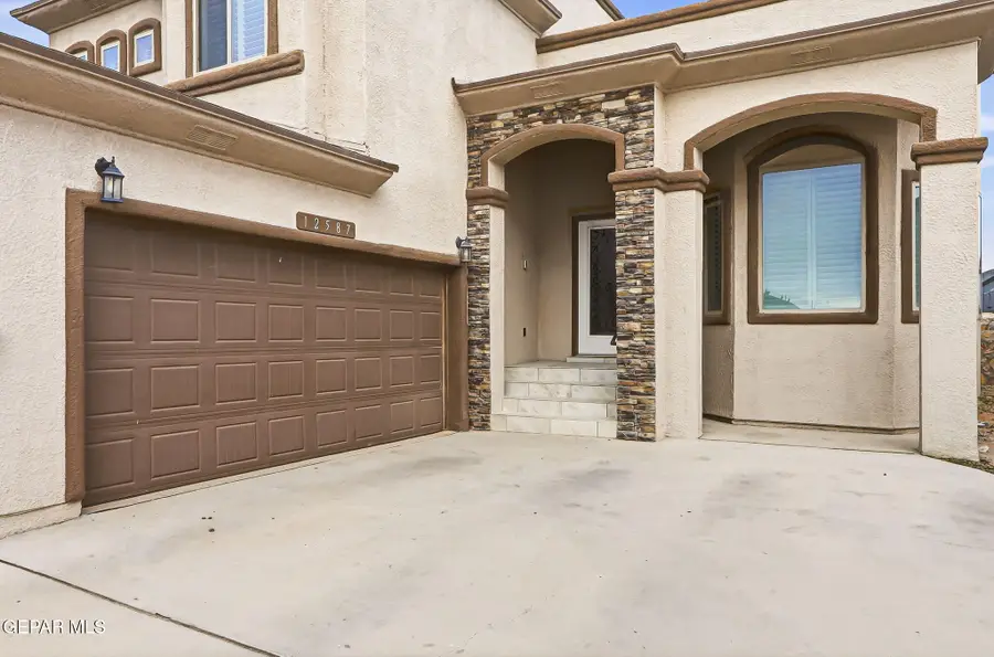 12587 Barbaro Way, El Paso, TX 79928 - Image #3