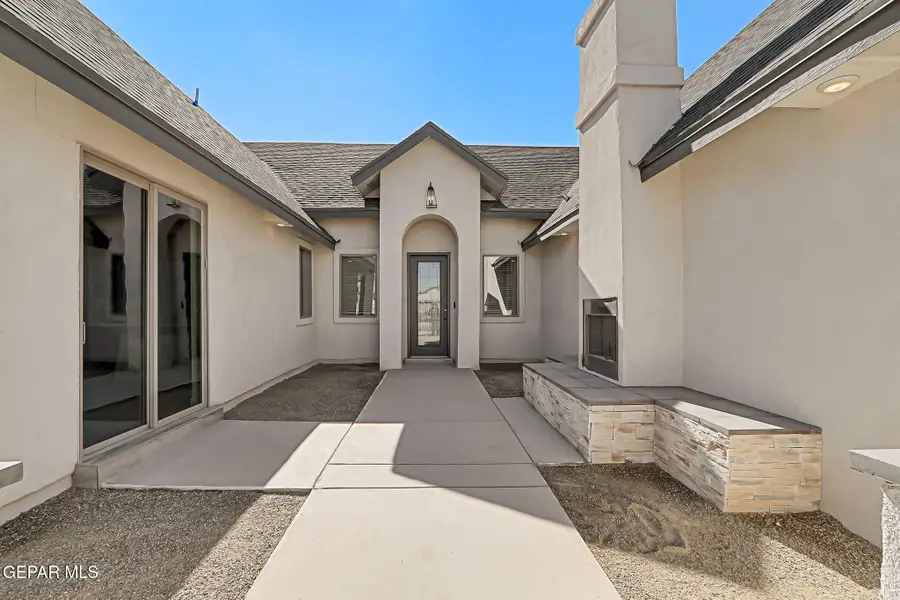980 Pecos River Drive, El Paso, TX 79932 - Image #2