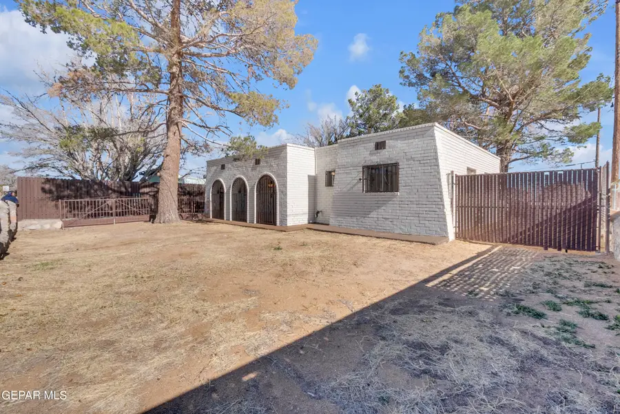 10240 Kenworthy Street, El Paso, TX 79924 - Image #3