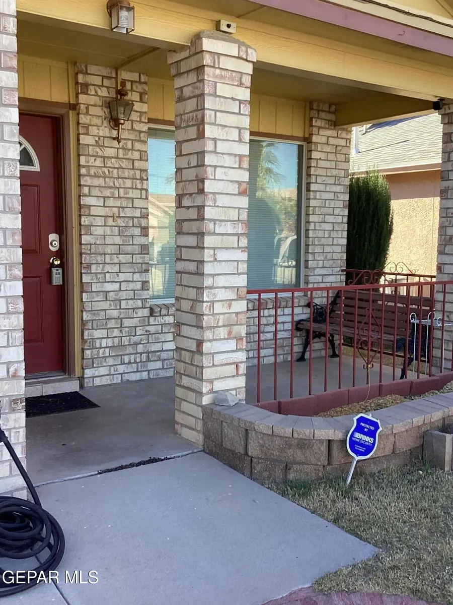 12234 Via Campo Drive, El Paso, TX 79936 - Image #2