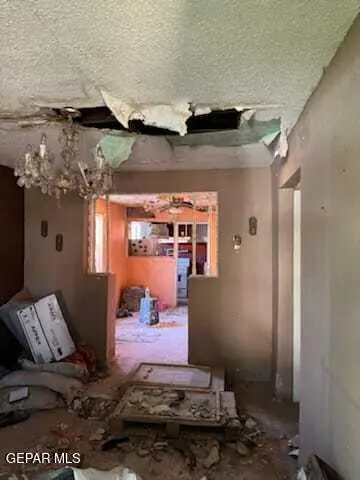 2926 Rivera Avenue, El Paso, TX 79905 - Image #2