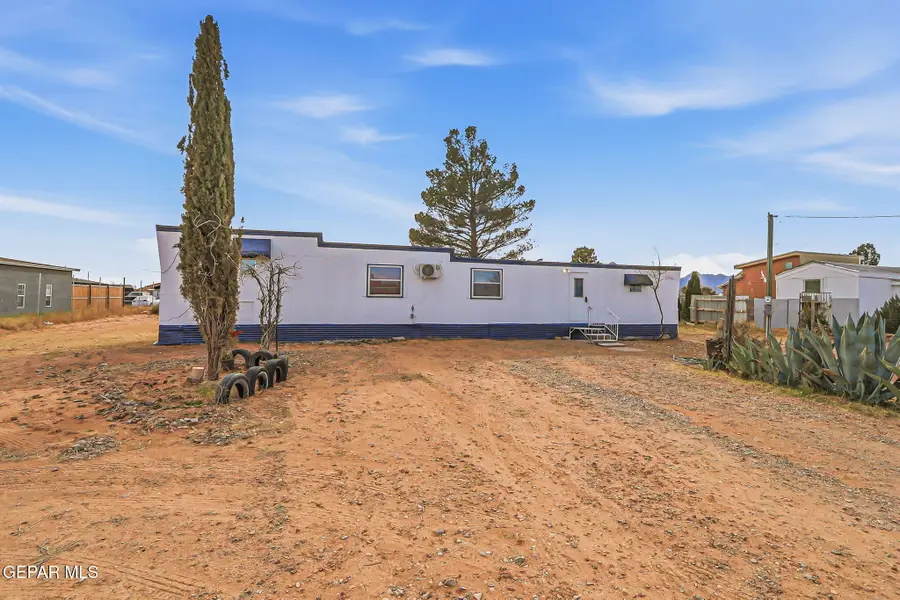391 Sand Dunes Way, Chaparral, NM 88081 - Image #2