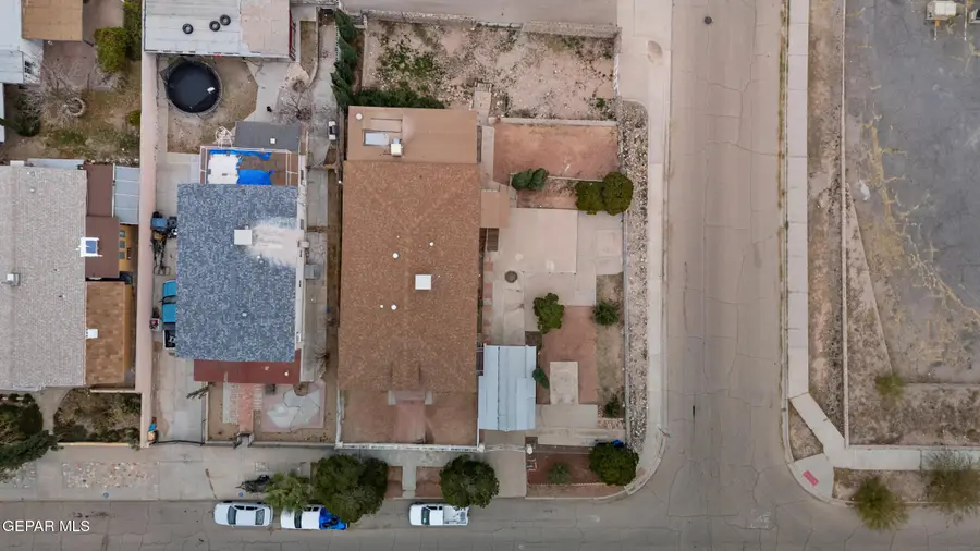 2427 Gold Avenue, El Paso, TX 79930 - Image #3