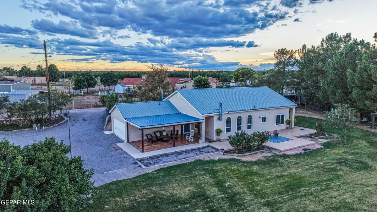 10 Calle De Tonantzin, La Mesa, NM 88044 - #1