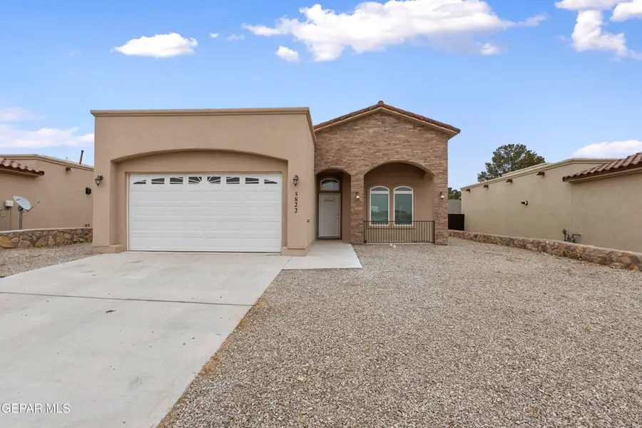 5822 Willet Drive, Santa Teresa, NM 88008 - Image #2