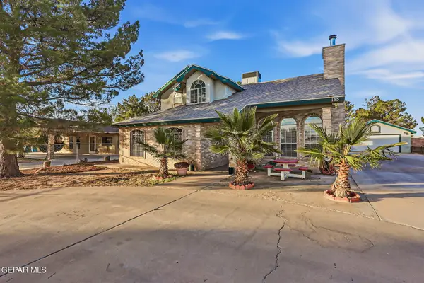 155 Escalante Drive, Socorro, TX 79927