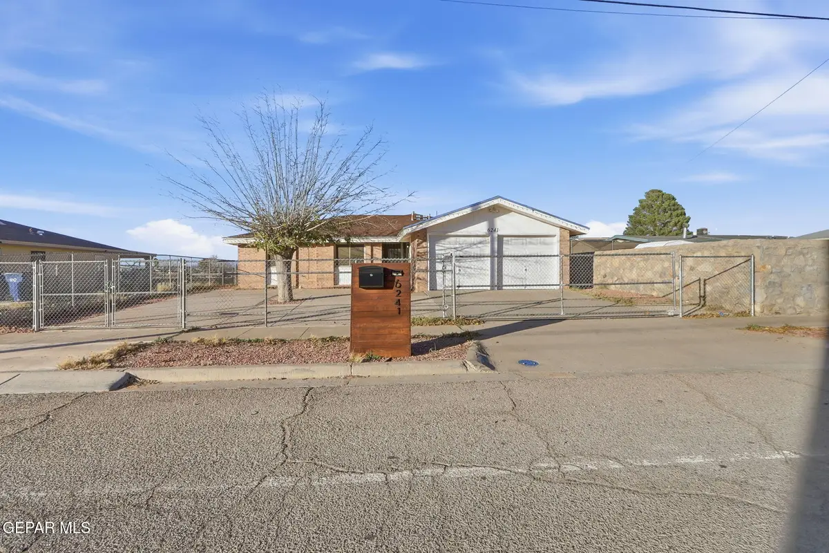 6241 Quail Avenue, El Paso, TX 79924 - Image #1