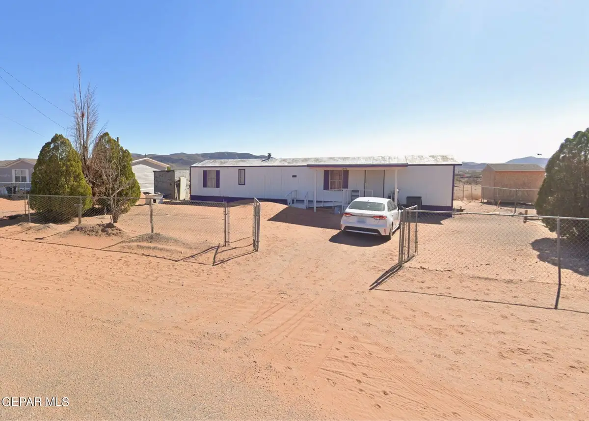 5582 Ch Hunton Street, El Paso, TX 79938 - Image #1