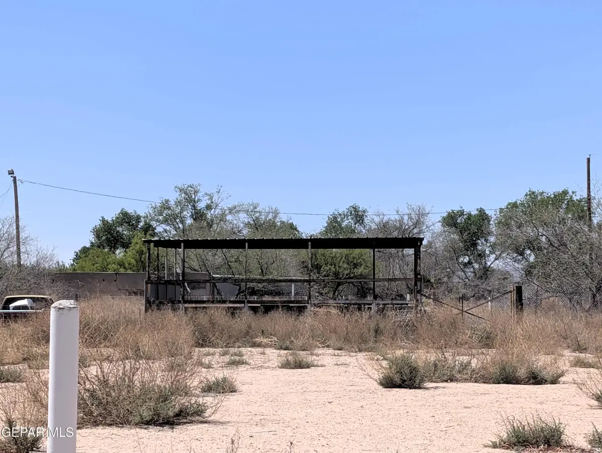 21435 1st Street, Tornillo, TX 79853 - Image #1