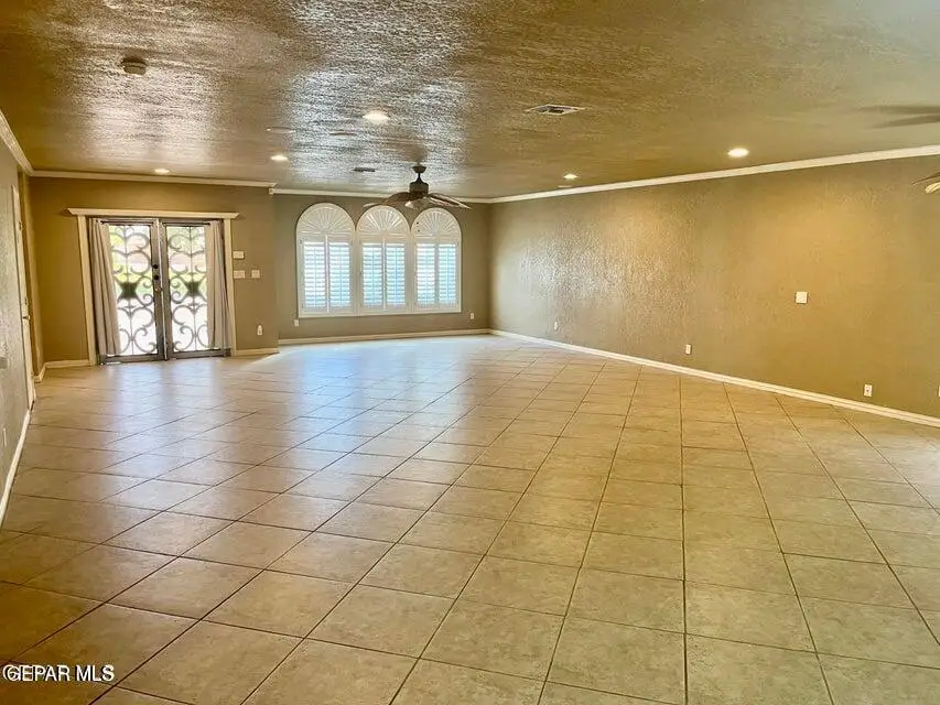 7409 Edgemere Boulevard, El Paso, TX 79925 - Image #3
