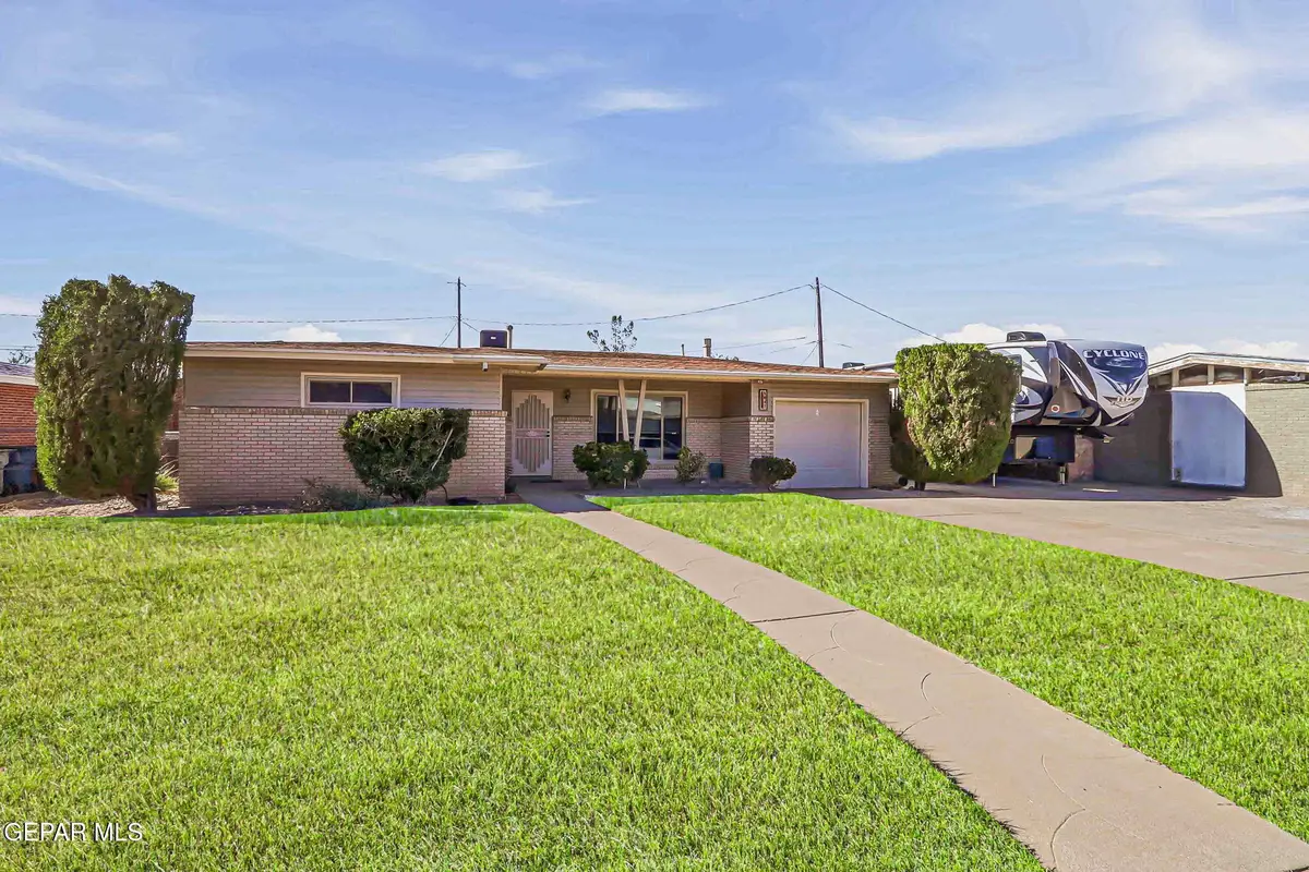 5847 Beaumont Place, El Paso, TX 79912 - Image #1
