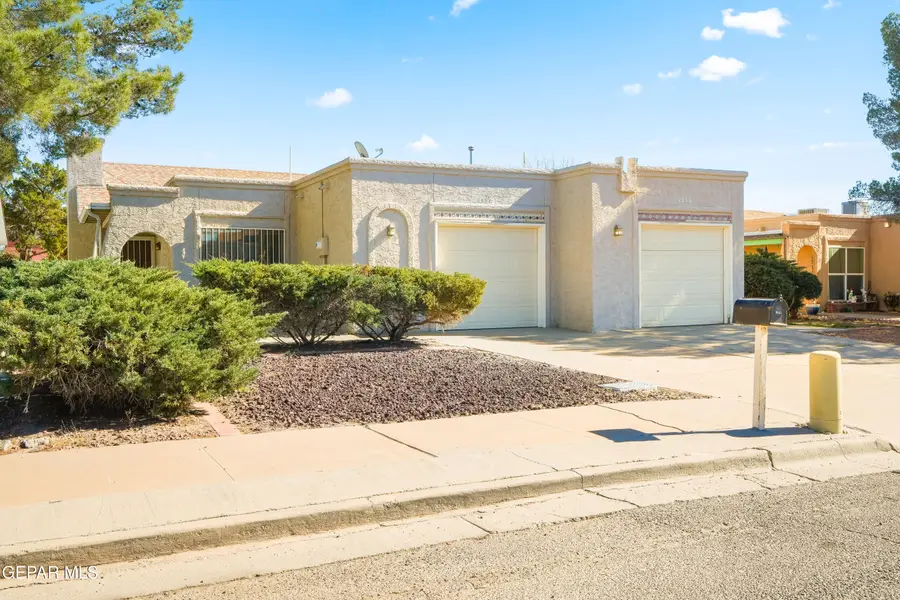 1754/1756 Villa Santos Circle, El Paso, TX 79935 - Image #3