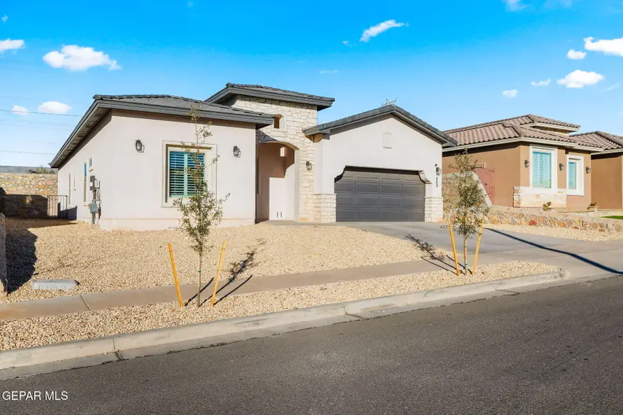 869 Eastwell Drive, Horizon City, TX 79928 - Image #3