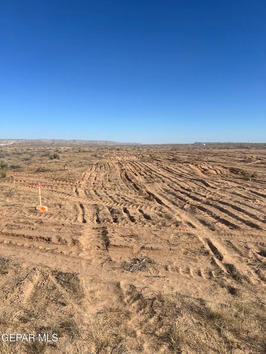 365302 Edwards Street, Horizon City, TX 79928 - Image #3