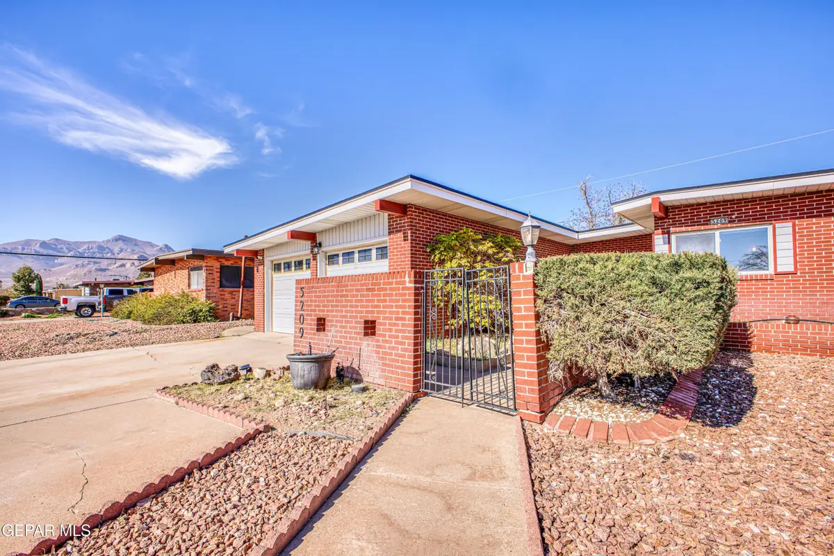 5209 Yvette Avenue, El Paso, TX 79924 - Image #1