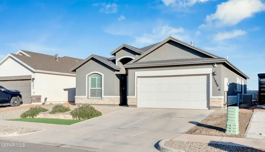 13849 Sky Harbor Avenue, Horizon City, TX 79928 - Image #2