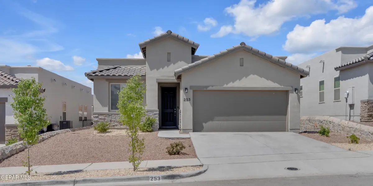253 Staffs Way, El Paso, TX 79928 - Image #1