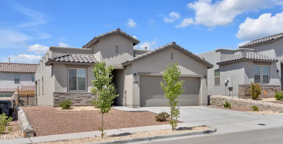 253 Staffs Way, El Paso, TX 79928 - Image #2