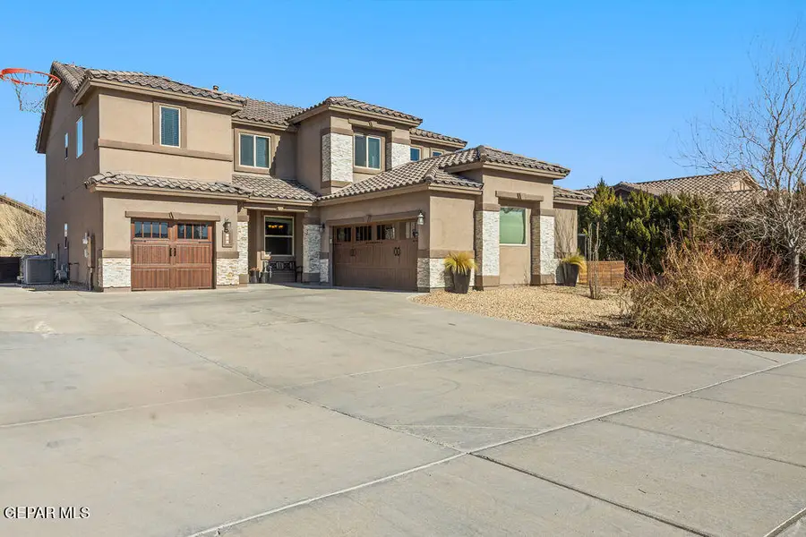 505 Valley Plum Avenue, El Paso, TX 79932 - Image #2