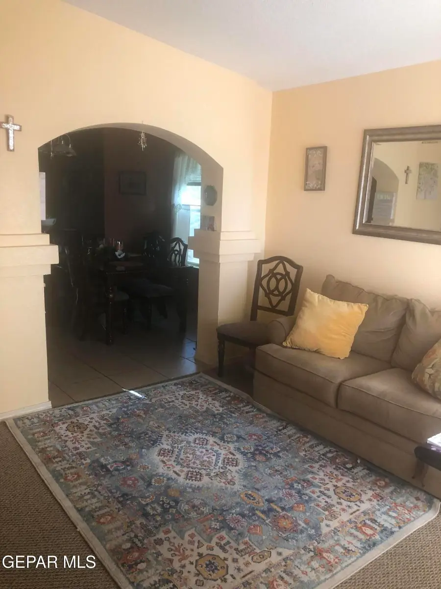 3288 Garden Point Drive, El Paso, TX 79938 - Image #2