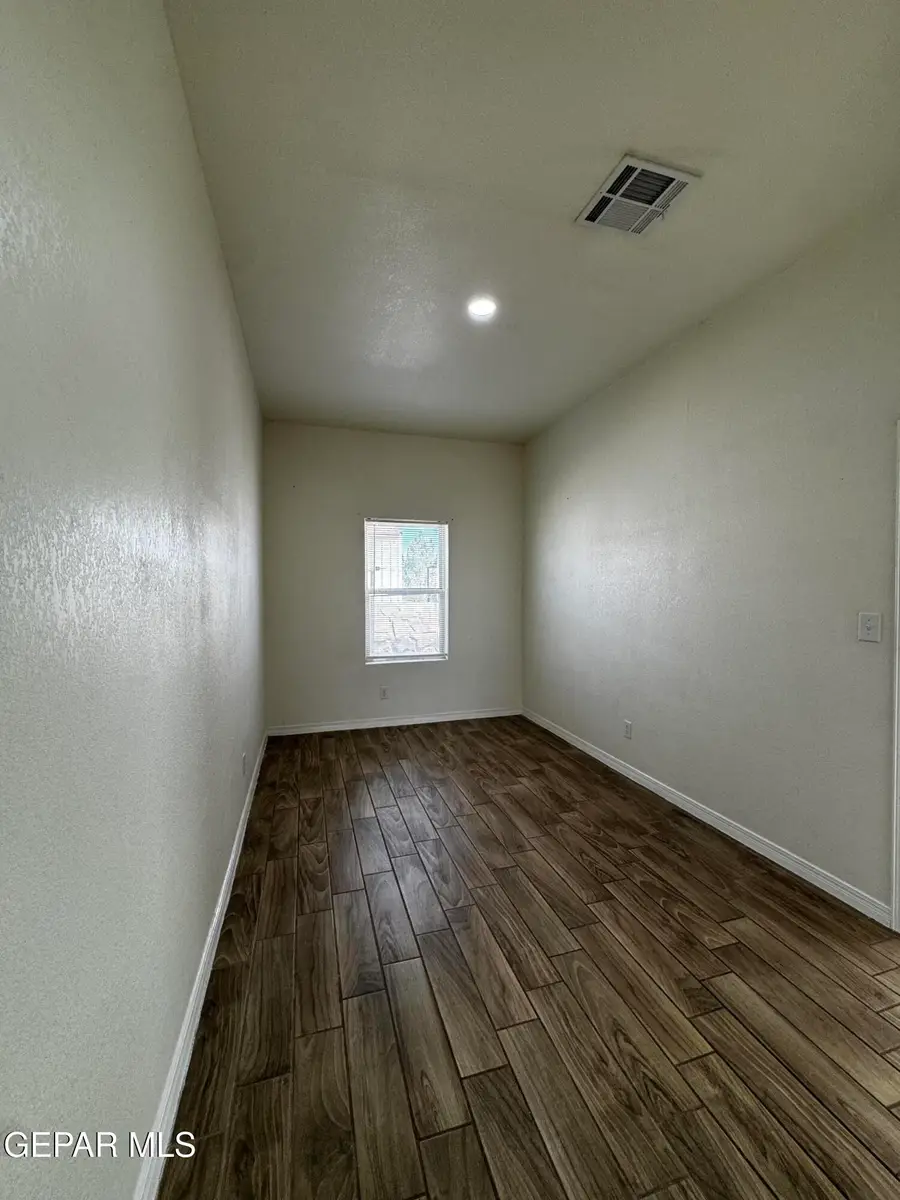 15065 Opelousas Avenue, El Paso, TX 79928 - Image #3