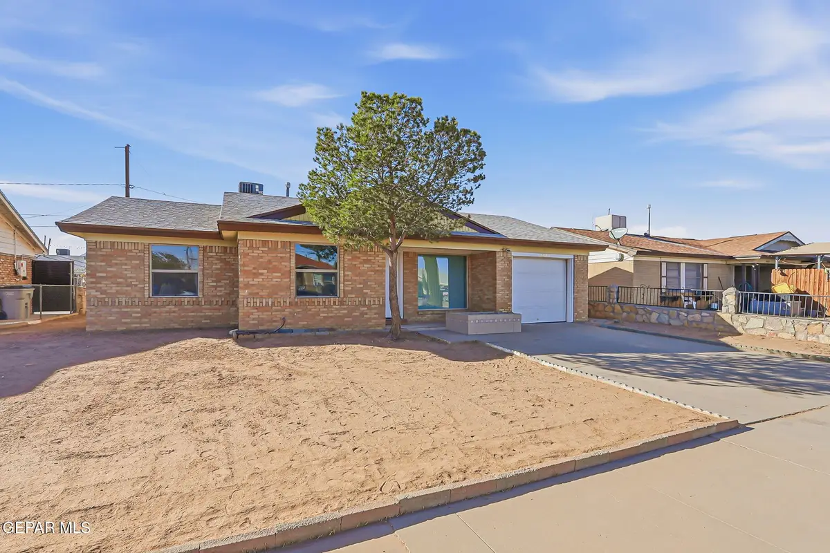 10093 Manitoba Street, El Paso, TX 79924 - Image #1
