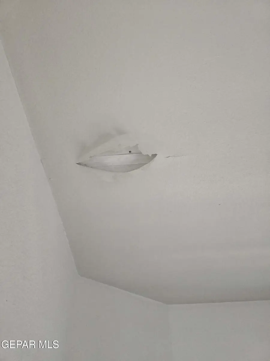 3674 Deer Grass Circle, El Paso, TX 79936 - Image #3