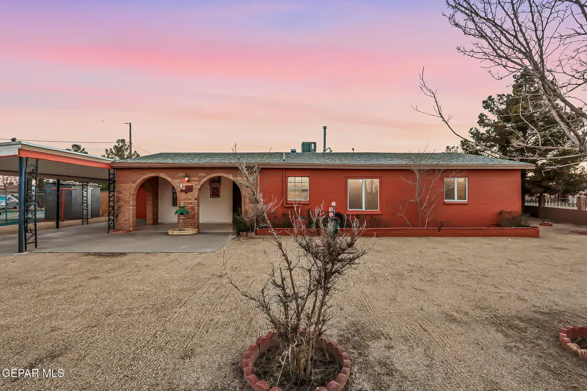 728 Artemediano Street, Socorro, TX 79927 - Image #1