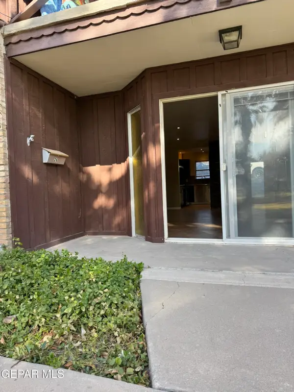 350 Thunderbird Drive #26, El Paso, TX 79912