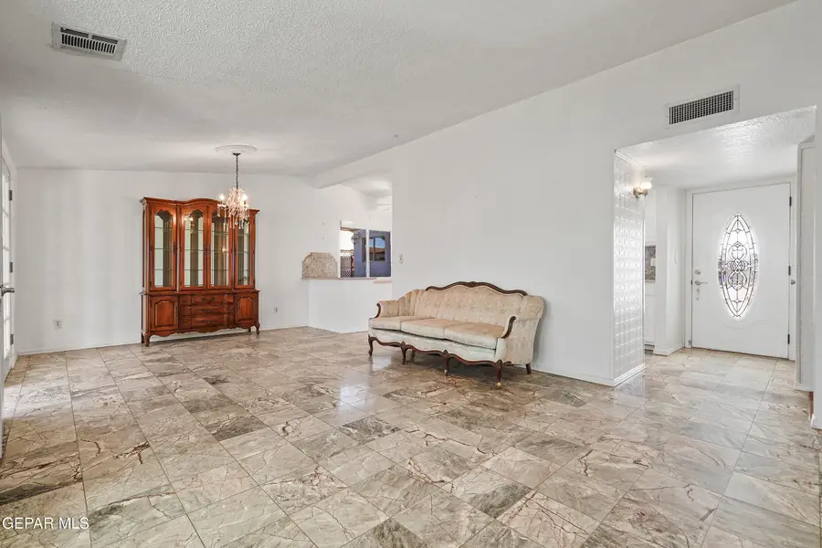 2205 Villa Plata Drive, El Paso, TX 79935 - Image #2