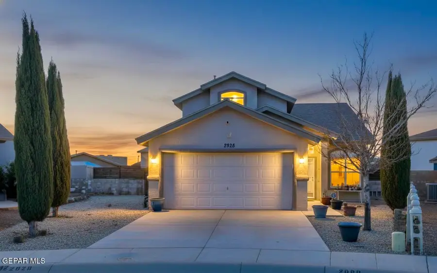 2828 Owl Rock Place, El Paso, TX 79938 - Image #2