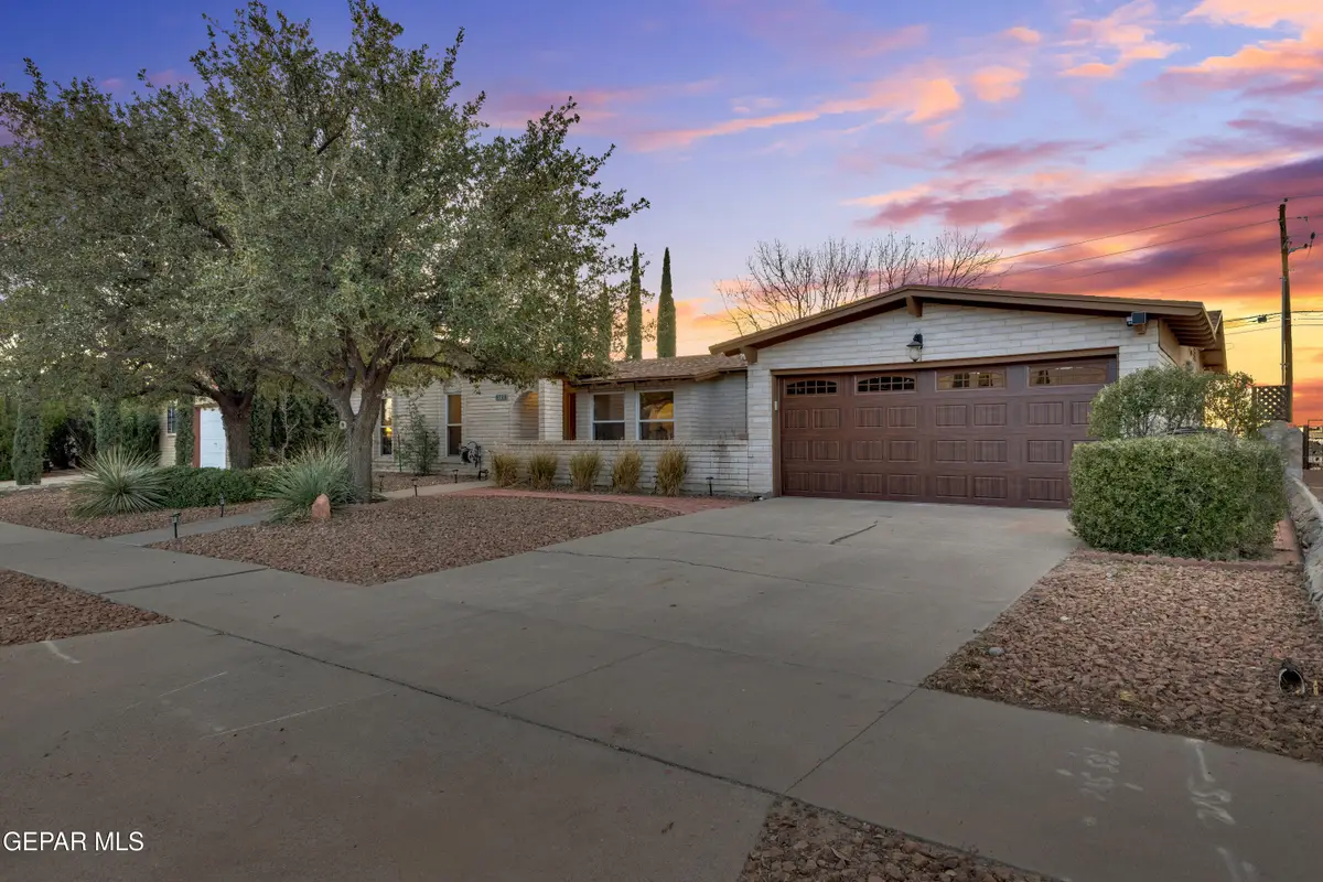 6728 Pino Real Drive, El Paso, TX 79912 - Image #1