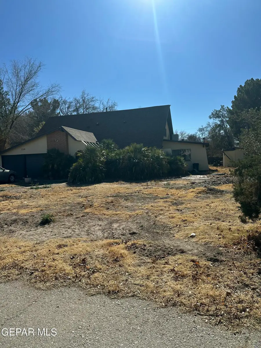 728 Green Cove Drive, El Paso, TX 79932 - Image #3