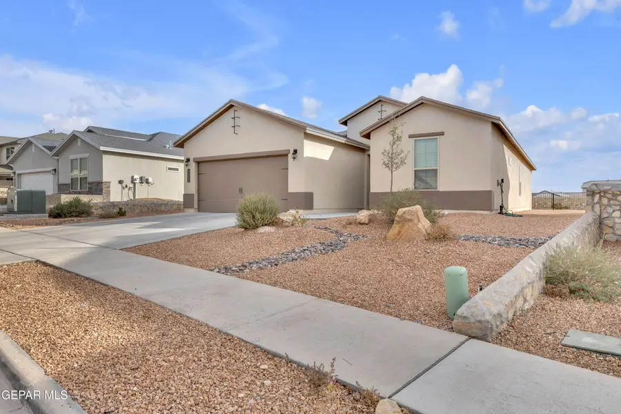 7624 Enchanted Ridge Drive, El Paso, TX 79911 - Image #3