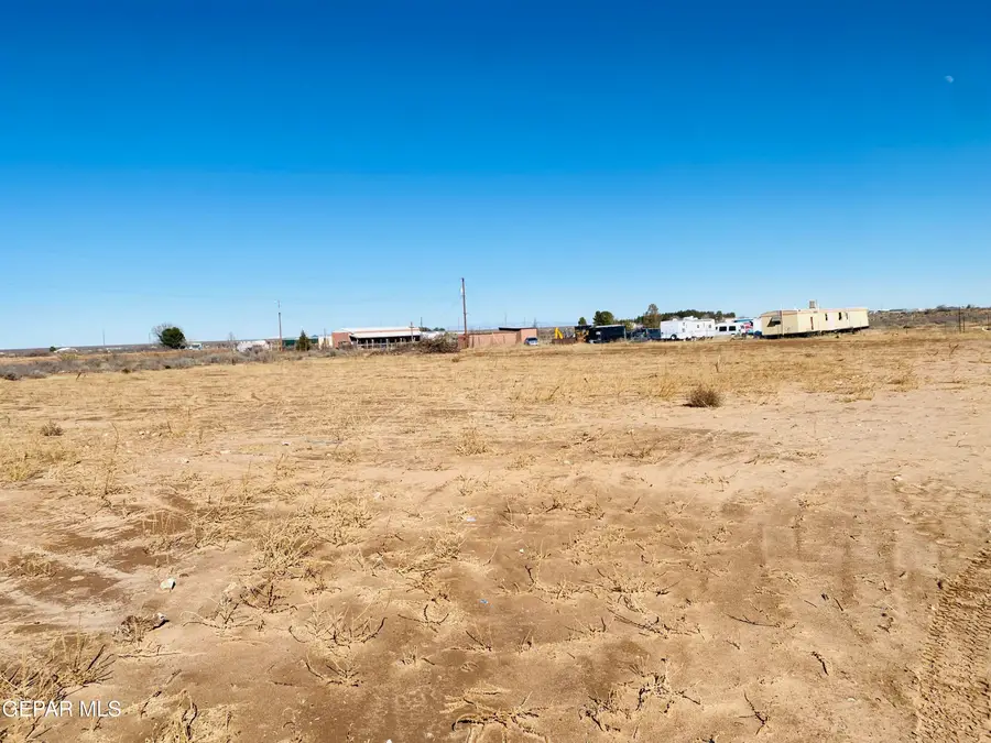 2080 Green Tree Loop, Chaparral, NM 88081 - Image #3