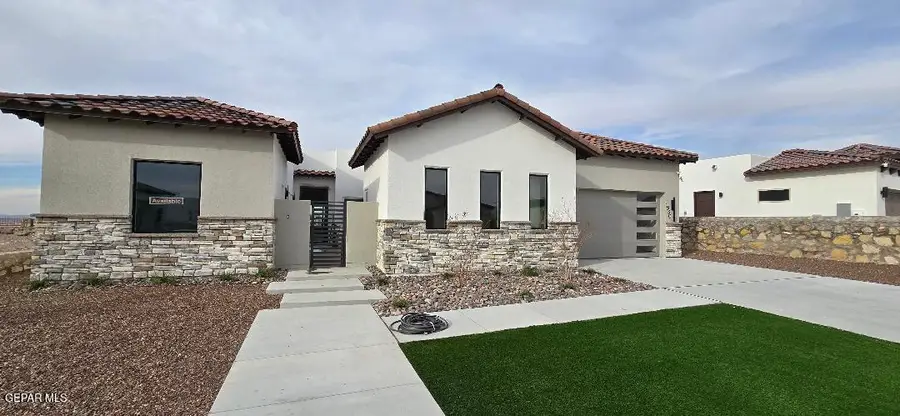 1930 Concho Court, El Paso, TX 79911 - Image #2