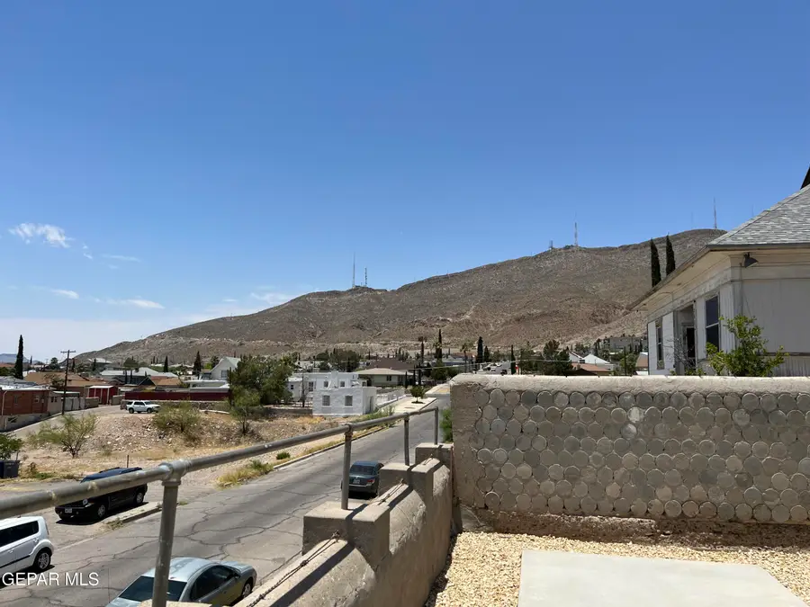 2631 Federal Avenue #A & B, El Paso, TX 79930 - #3