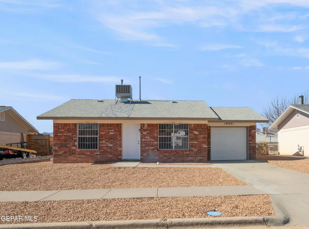 10821 Chert Street, El Paso, TX 79924 - Image #1