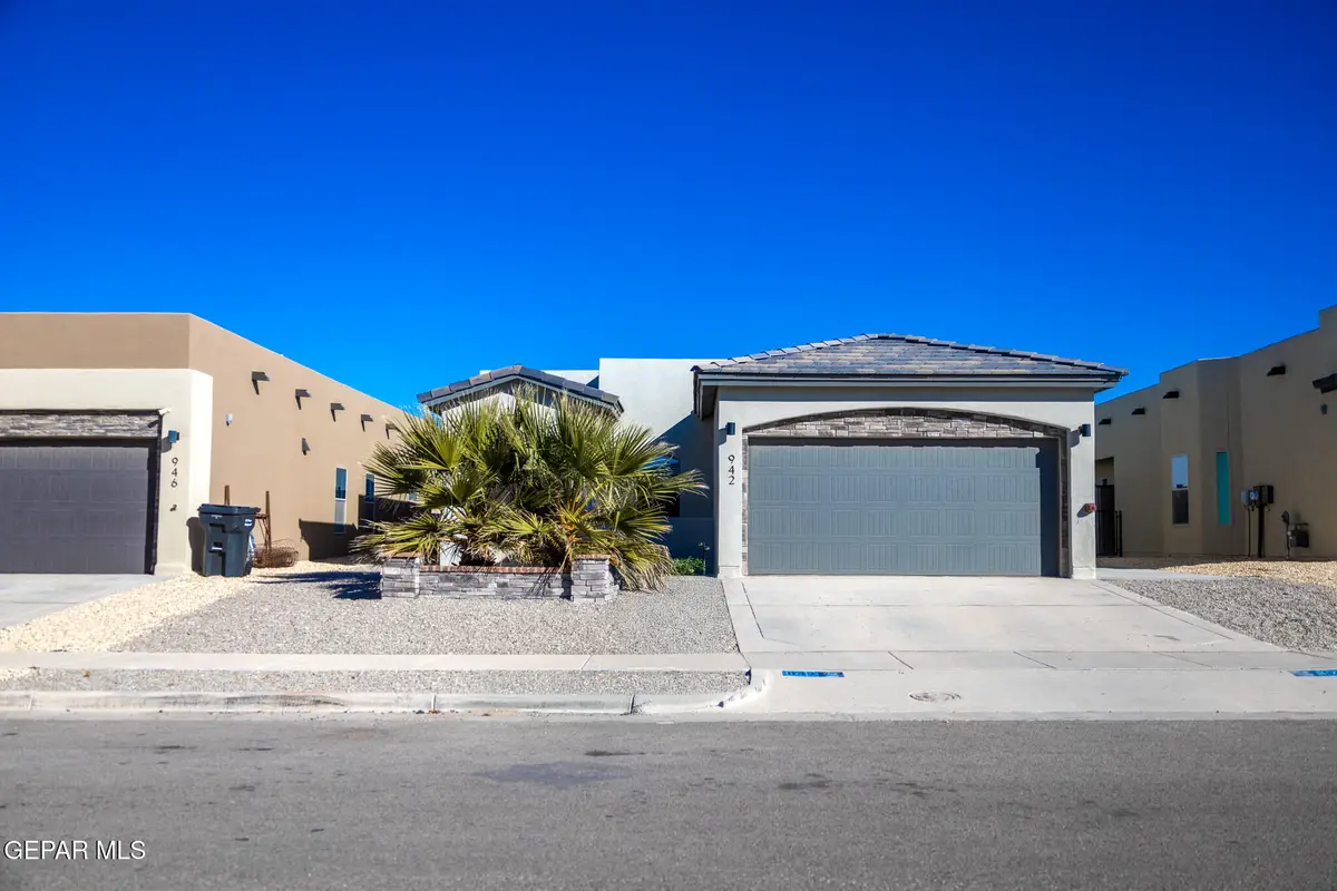 942 Earthstar Place, El Paso, TX 79928 - Image #1