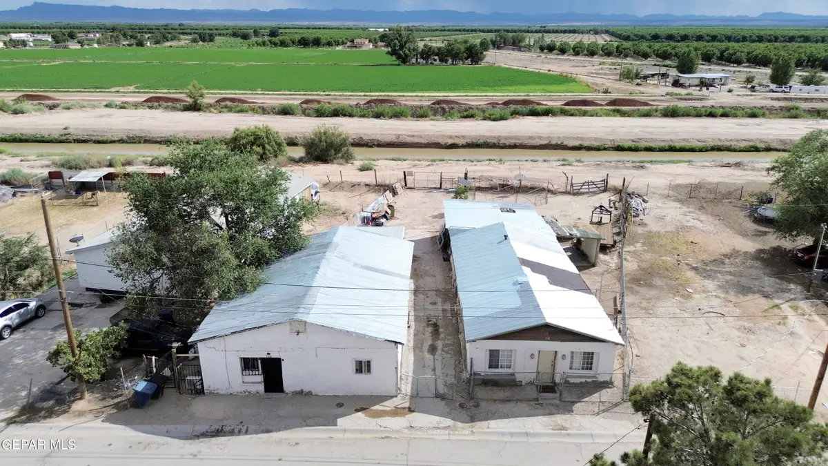 720 Johnson Street, Fabens, TX 79838 - Image #1