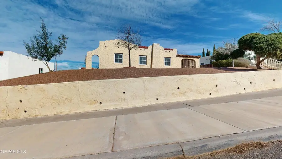 717 Kern Drive, El Paso, TX 79902 - Image #2