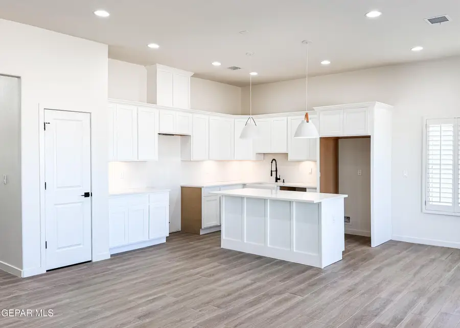 12416 Amesbury Drive, El Paso, TX 79928 - #3