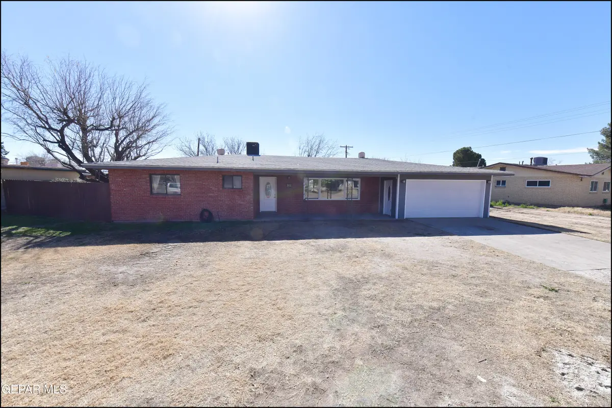 302 Kent Avenue, El Paso, TX 79922 - #1