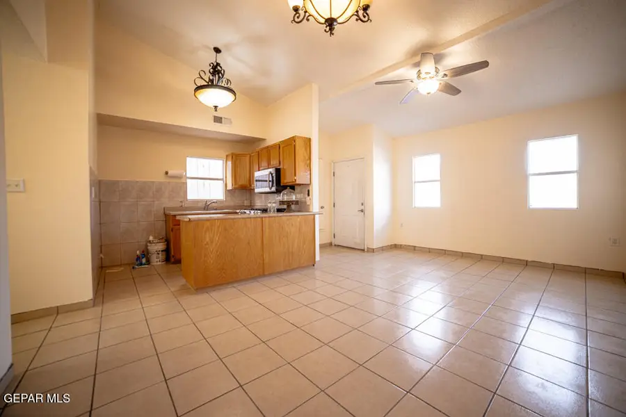 3601 Waterspring Way, El Paso, TX 79936 - #2