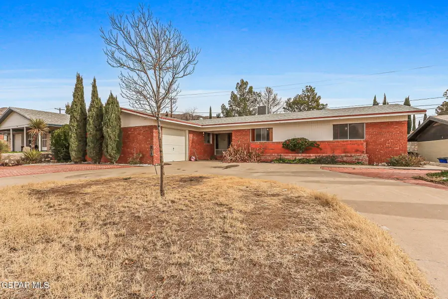 216 Stratus Road, El Paso, TX 79912 - #2