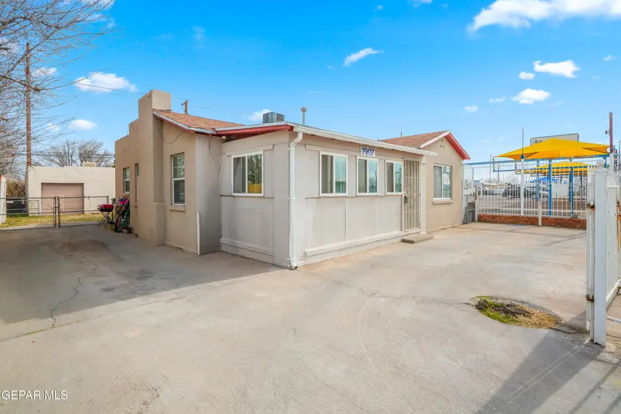 7907 Alameda Avenue, El Paso, TX 79915 - #2
